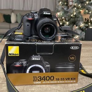 D3400 NIKON CAMERA